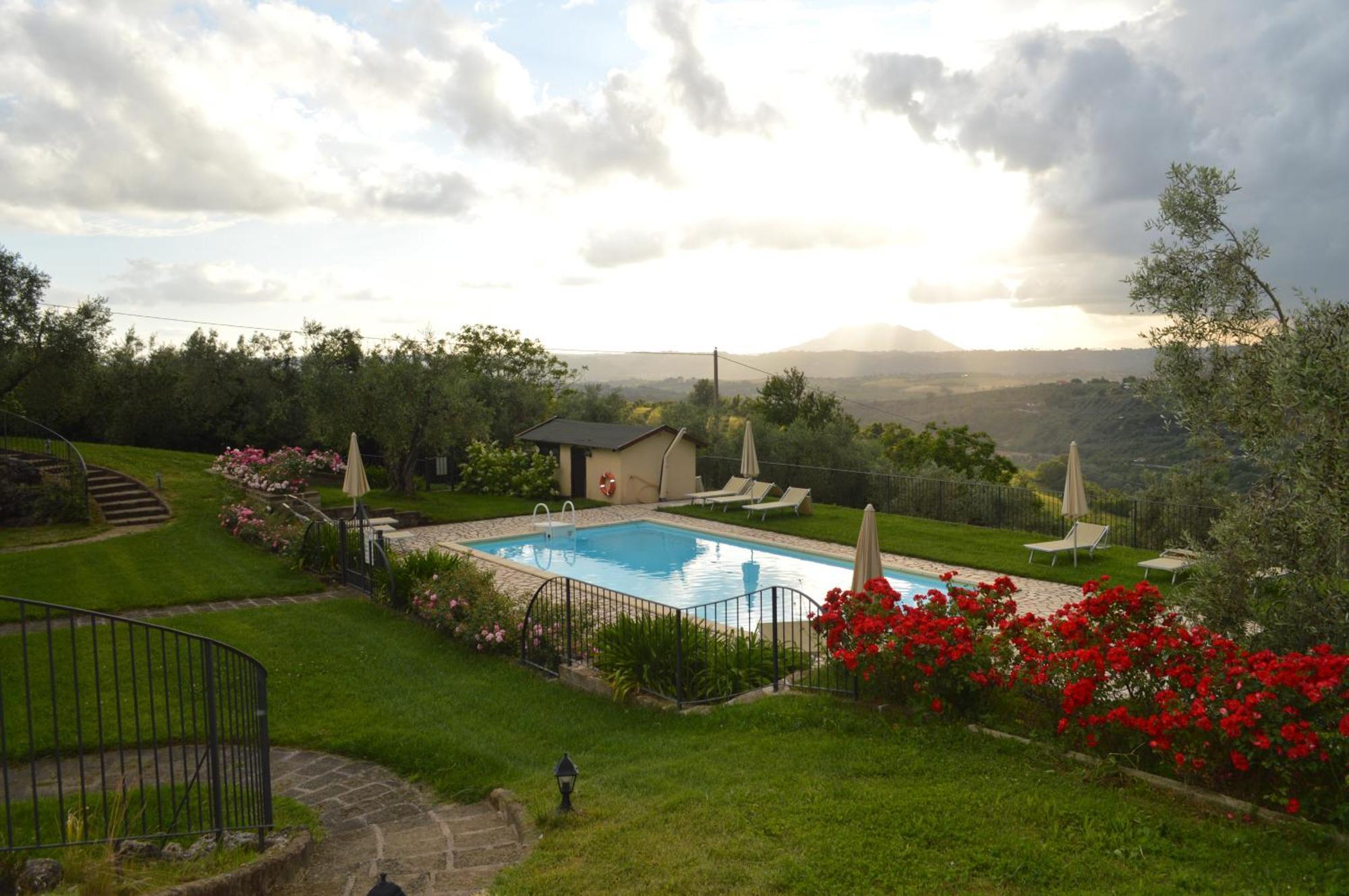 Villa Collebelvedere - Near Rome With Home Restaurant Fara in Sabina Ngoại thất bức ảnh